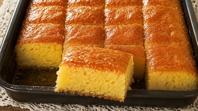 NUTMA PATIŠPANJA – ¡pastel jugoso y anticuado con la receta de cuchara más sencilla!